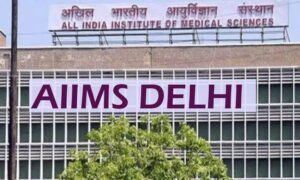 AIIMS से हो रहा डॉक्टरों का मोह भंग, अब तक 429 छोड़ चुके नौकरी