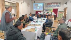 एकता-अखंडता और संविधान के प्रति निष्ठा की शपथ दिलाई