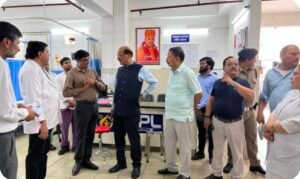 अस्पताल में स्वास्थ्य मंत्री का छापा, गंदगी देख चढ़ा पारा, CMO को लगाई फटकार-VIDEO